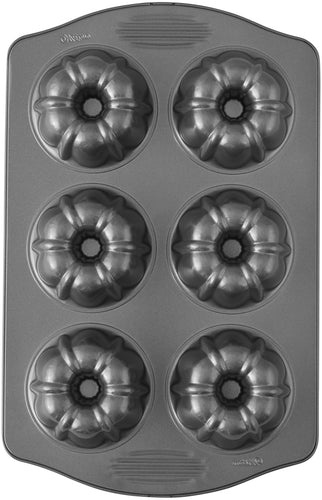 Excelle Elite Mini Fluted Bundt Pan