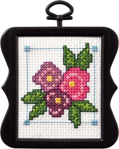 Bucilla/Beginner Minis Counted Cross Stitch Kit 3" Scallop