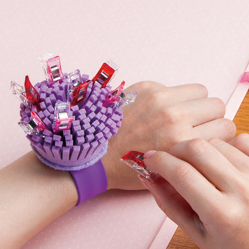 Clover Wonder Clips Wrist Cushion