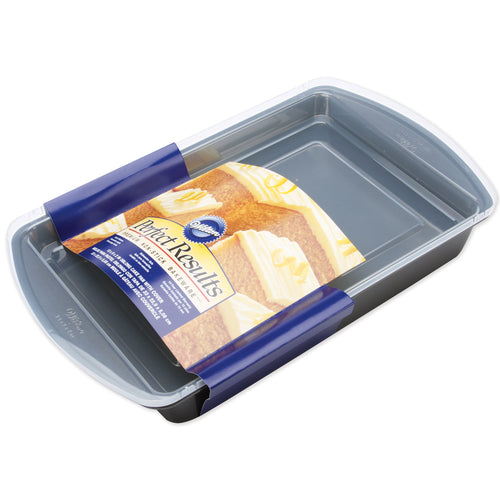 Perfect Results Covered Cake Pan